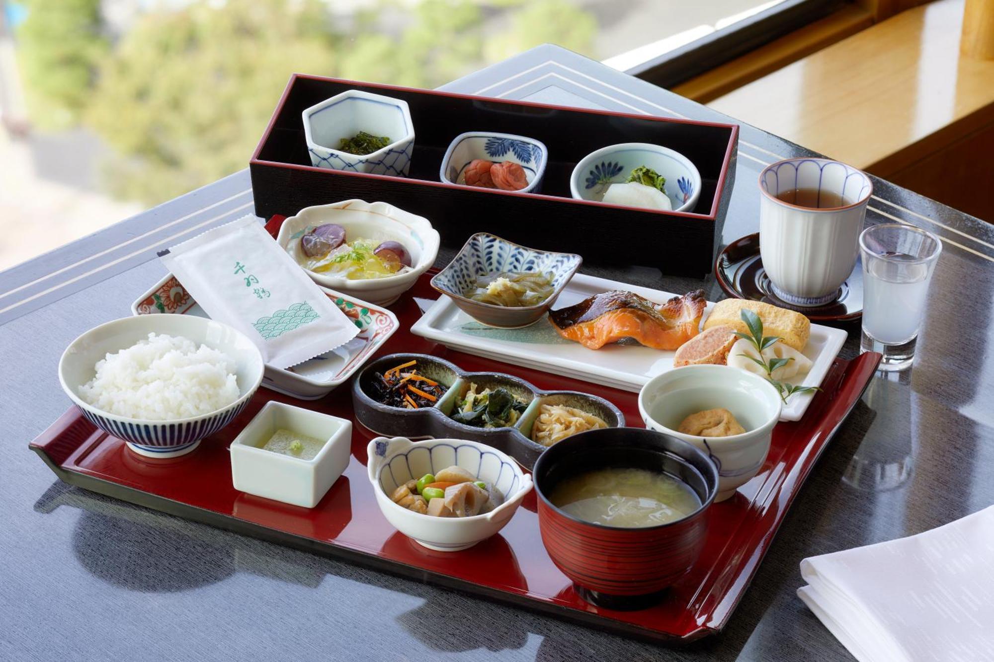 Hotel New Otani Hakata Fukuoka  Exterior foto A Japanese breakfast